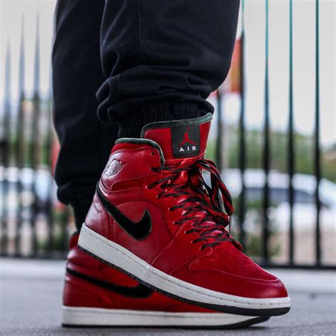 air jordan 1 high premier gucci